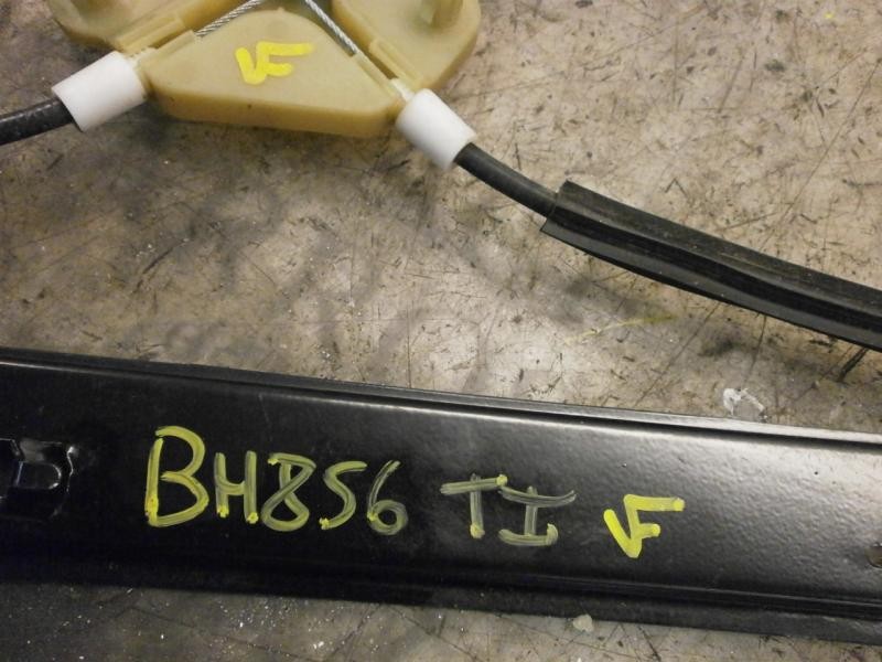 Recambio de elevalunas trasero izquierdo para seat leon (1p1) sport referencia OEM IAM 1P0839461A  