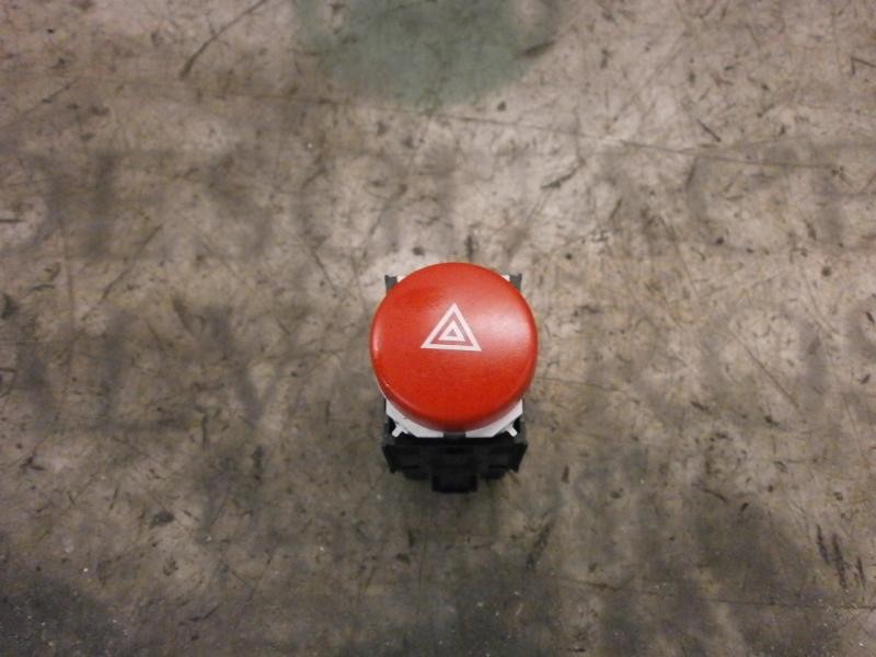 Recambio de warning para seat leon (1p1) sport referencia OEM IAM 5P0953235B1MM 5P0953235A 