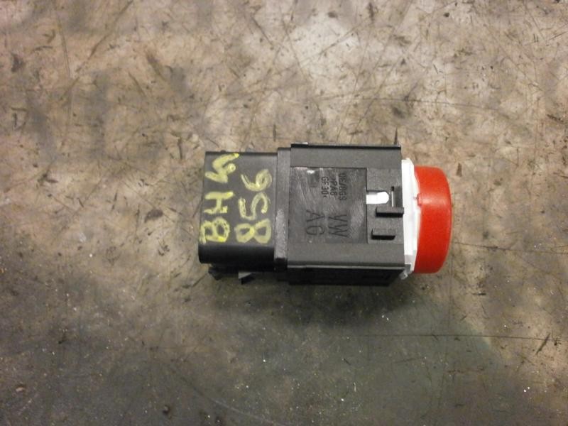 Recambio de warning para seat leon (1p1) sport referencia OEM IAM 5P0953235B1MM 5P0953235A 