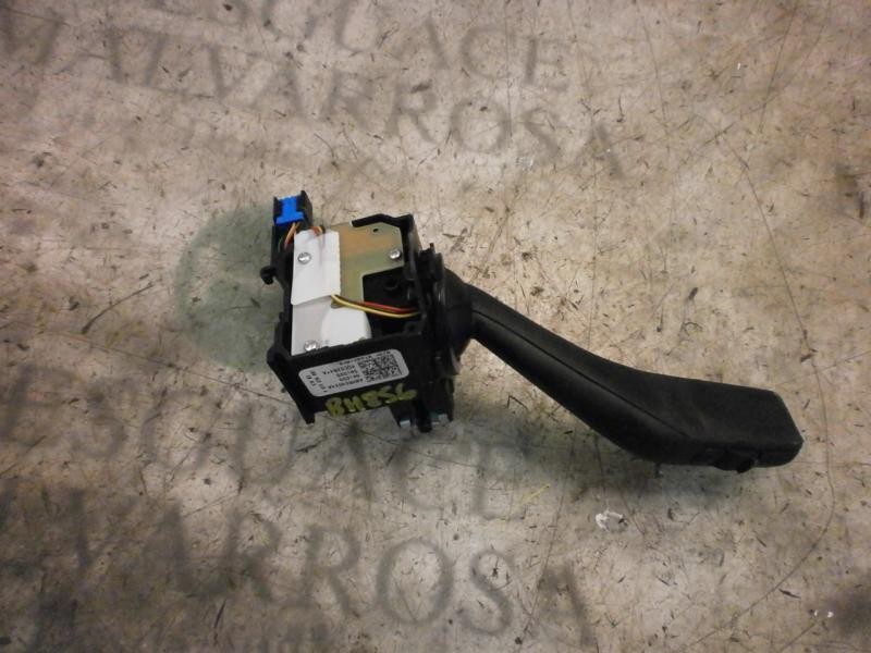 Recambio de mando limpia para seat leon (1p1) sport referencia OEM IAM 1K0953519J9B9  