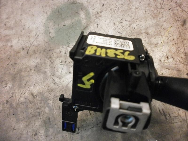 Recambio de mando limpia para seat leon (1p1) sport referencia OEM IAM 1K0953519J9B9  