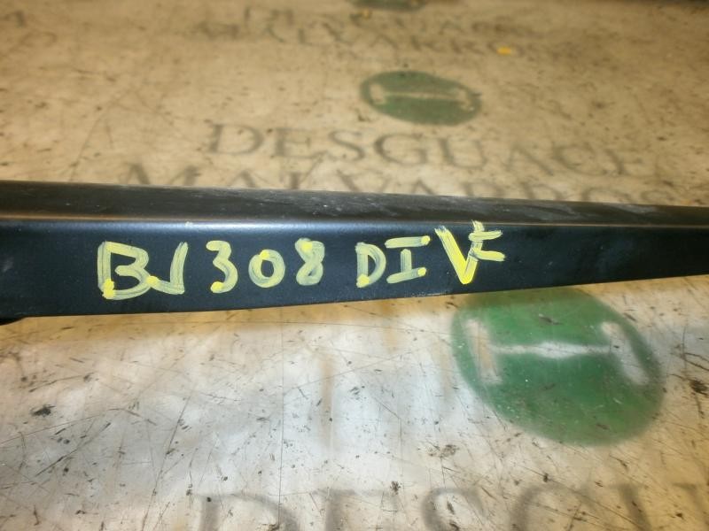 Recambio de brazo limpia delantero izquierdo para renault scenic ii grand dynamique referencia OEM IAM   