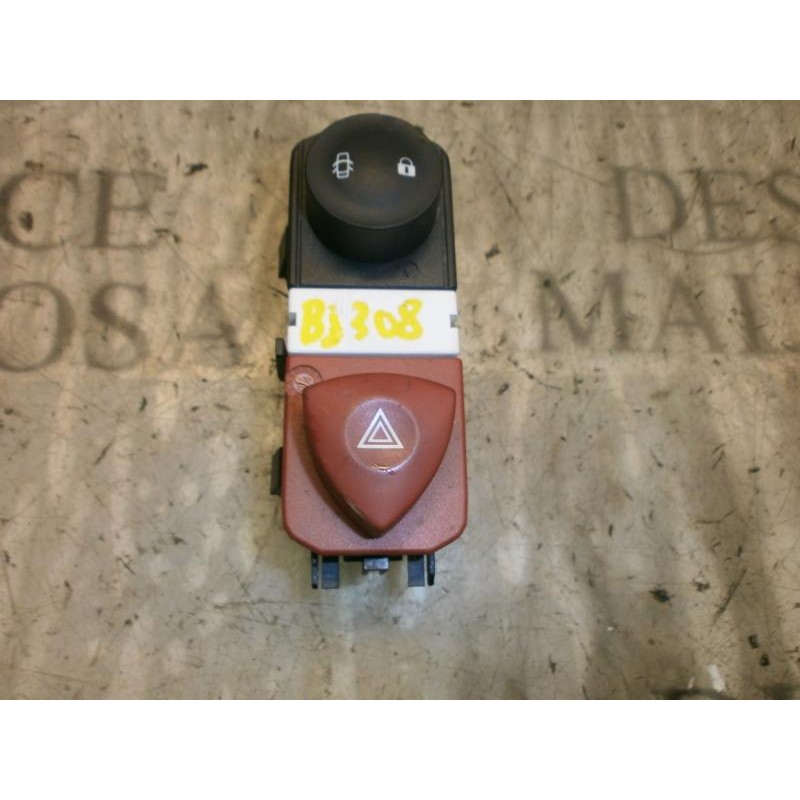 Recambio de warning para renault scenic ii grand dynamique referencia OEM IAM   