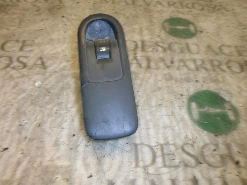 Recambio de mando elevalunas delantero derecho para renault scenic ii grand dynamique referencia OEM IAM   