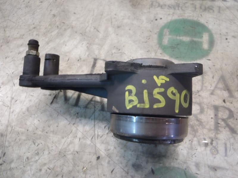 Recambio de bombin embrague para ford focus berlina (cak) ambiente referencia OEM IAM   