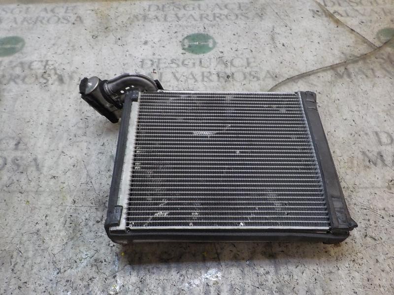 Recambio de evaporador aire acondicionado para toyota auris 2.0 d-4d cat referencia OEM IAM   