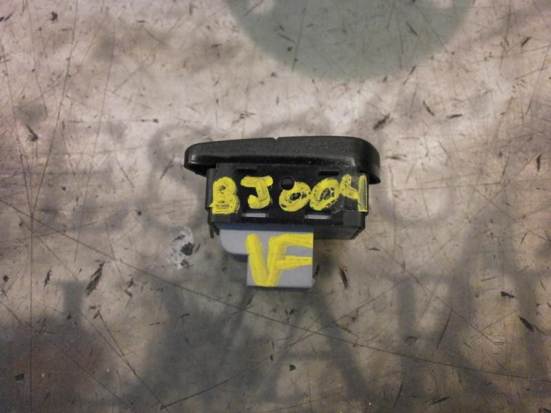 Recambio de mando elevalunas trasero derecho para volkswagen polo (9n3) highline referencia OEM IAM 6Q09598569B9  