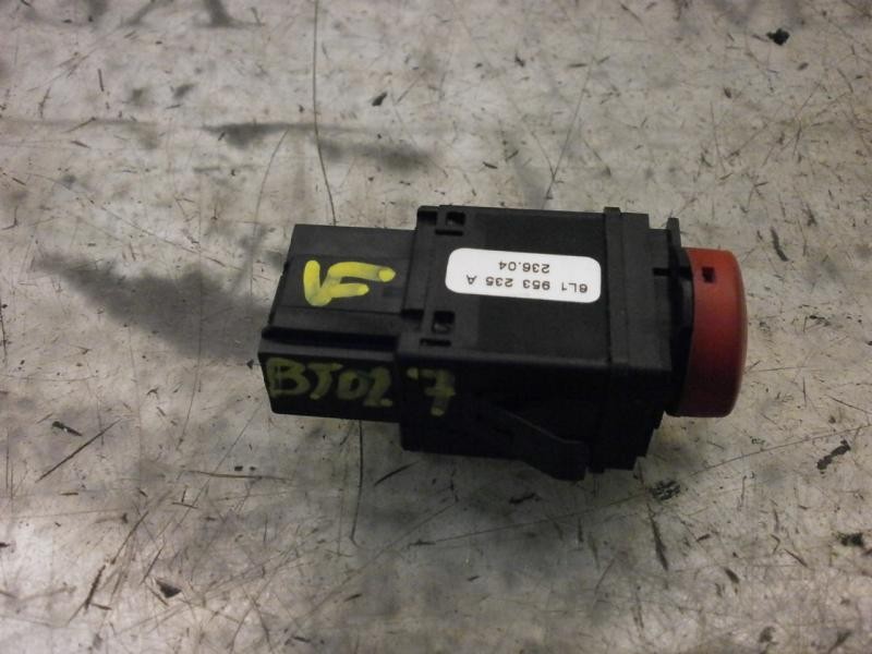 Recambio de warning para seat cordoba berlina (6l2) stella referencia OEM IAM 6L1953235A300 6L1953235A 