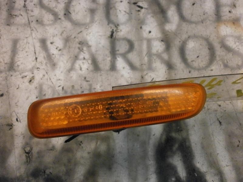 Recambio de piloto lateral derecho para bmw serie 3 berlina (e46) 320d referencia OEM IAM 63138370720  