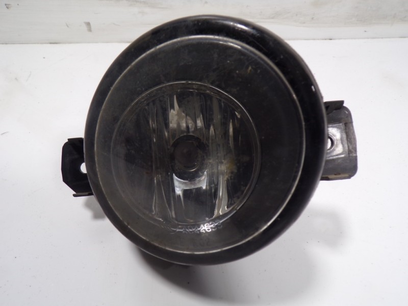 Recambio de faro antiniebla derecho para nissan qashqai (j10) tekna referencia OEM IAM B6A508990A 261508990A 