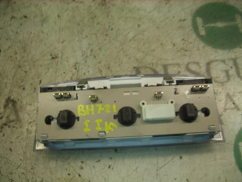 Recambio de piloto interior para bmw serie 5 touring (e61) 530d referencia OEM IAM 63316962057  