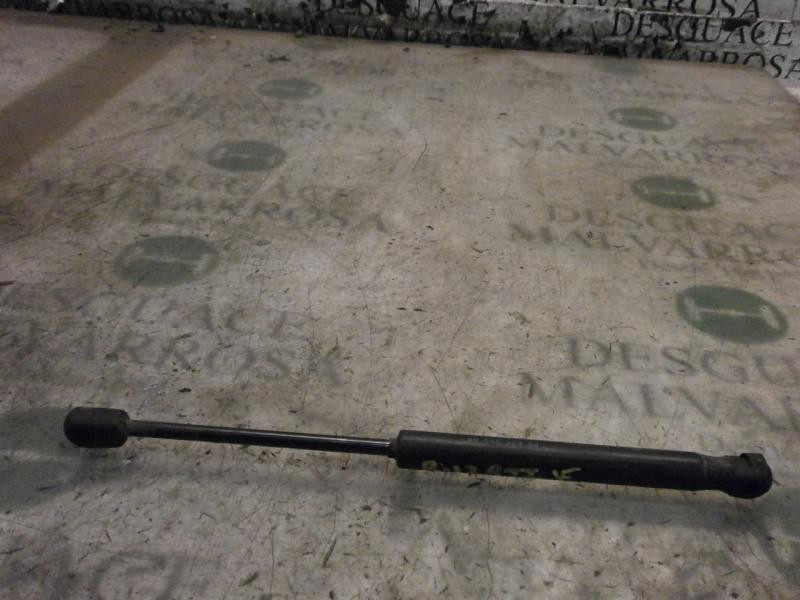 Recambio de amortiguadores maletero / porton para peugeot 407 confort referencia OEM IAM 8731K4  