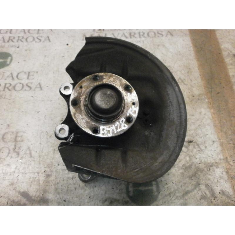 Recambio de mangueta trasera izquierda para peugeot 407 confort referencia OEM IAM 517628  374887