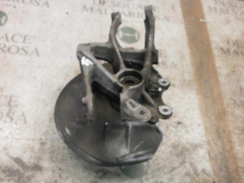 Recambio de mangueta trasera izquierda para peugeot 407 confort referencia OEM IAM 517628  374887