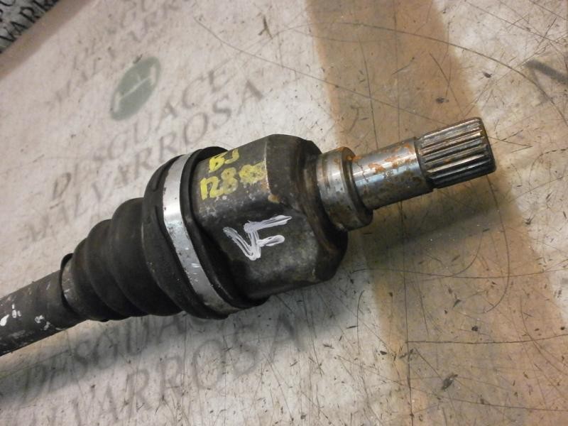 Recambio de transmision izquierda para peugeot 407 confort referencia OEM IAM 3272GG  