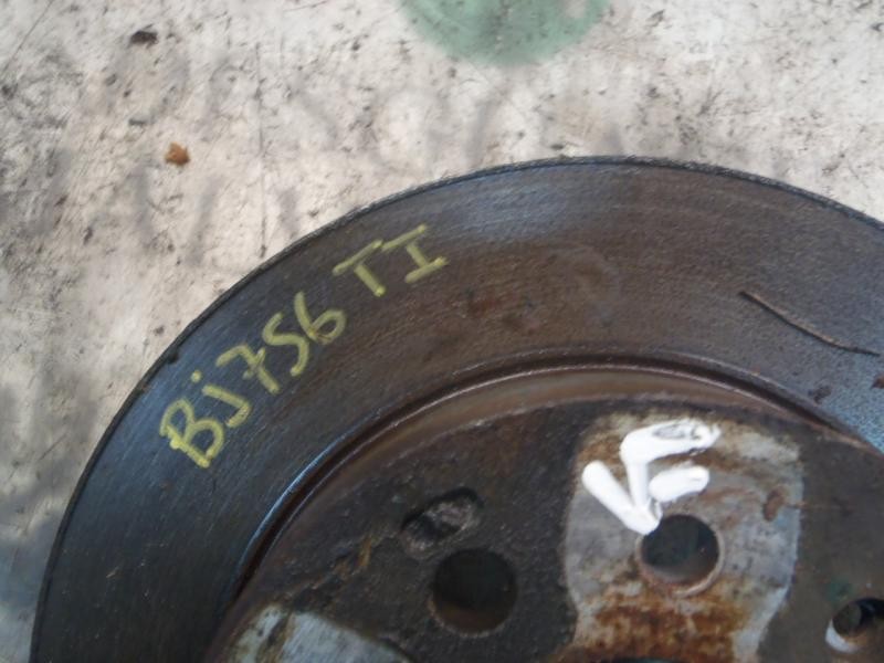 Recambio de disco freno trasero para hyundai coupe (gk) 2.0 fx vvt referencia OEM IAM 584112C000  