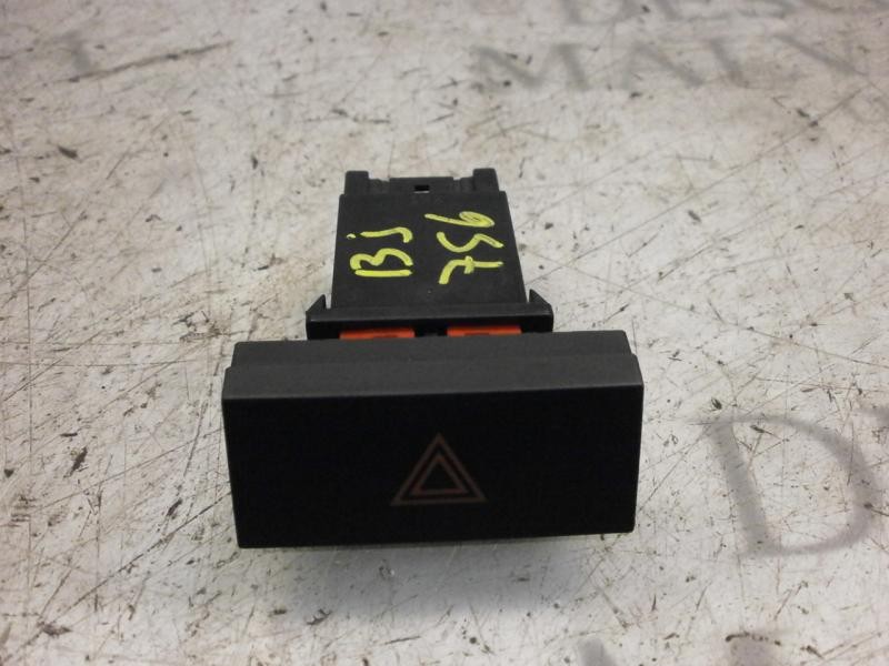 Recambio de warning para hyundai coupe (gk) 2.0 fx vvt referencia OEM IAM 937902C002  