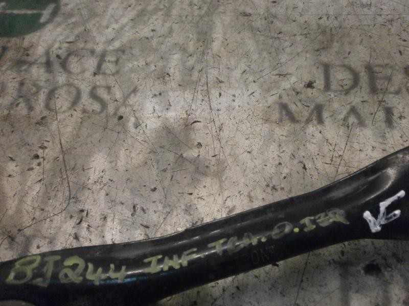 Recambio de brazo suspension inferior delantero izquierdo para ford focus berlina (cap) titanium referencia OEM IAM   