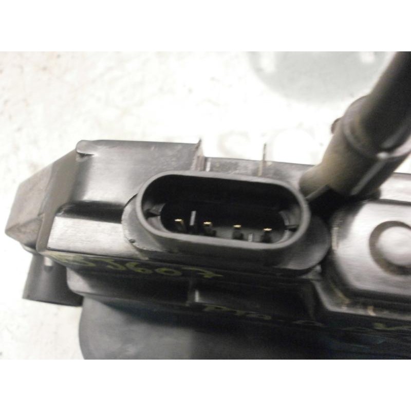 Recambio de cerradura puerta delantera derecha para renault megane ii berlina 5p confort authentique referencia OEM IAM   
