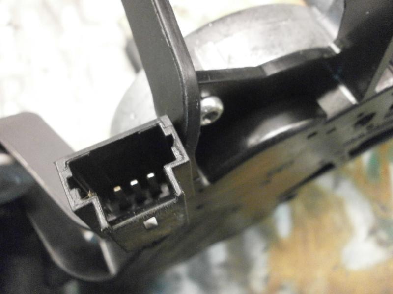 Recambio de motor limpia trasero para renault megane ii berlina 5p confort authentique referencia OEM IAM   