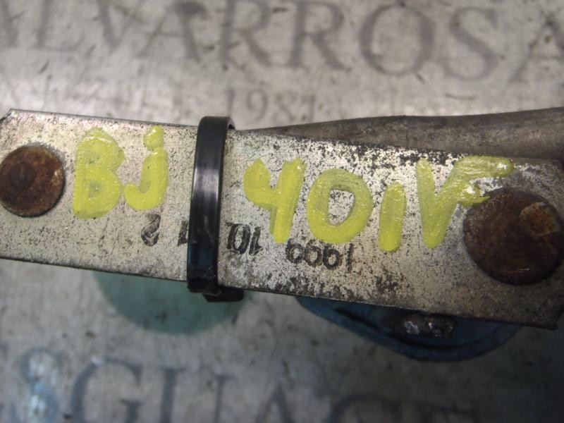 Recambio de articulacion limpia delantero para kia carnival td ls travel referencia OEM IAM 0K55267360A  