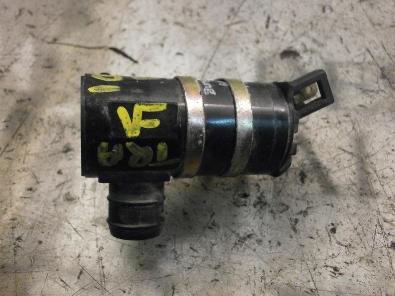 Recambio de bomba limpia para kia carnival td ls travel referencia OEM IAM 0K62067483A  