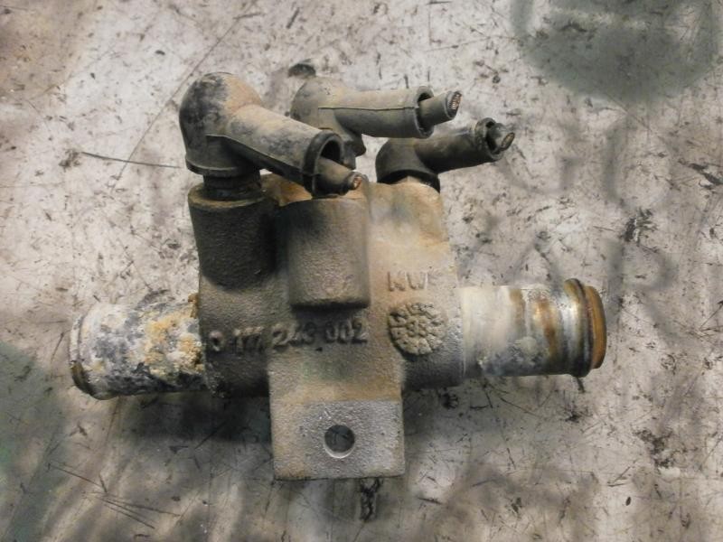 Recambio de termostato para kia carnival td ls travel referencia OEM IAM   