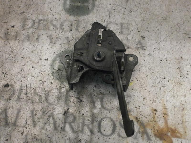 Recambio de cerradura capot para kia carnival td ls travel referencia OEM IAM 0K55W56620  