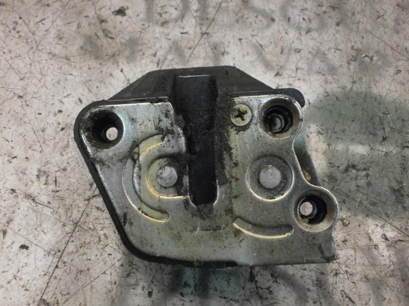 Recambio de cerradura puerta lateral izquierda para kia carnival td ls travel referencia OEM IAM 0K55273310D  