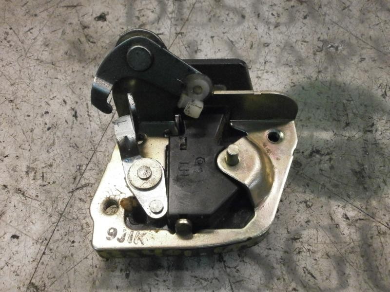 Recambio de cerradura puerta lateral izquierda para kia carnival td ls travel referencia OEM IAM 0K55273310D  