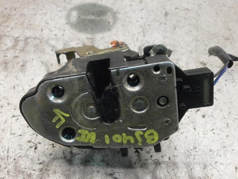 Recambio de cerradura puerta delantera izquierda para kia carnival td ls travel referencia OEM IAM 0K55259310B  