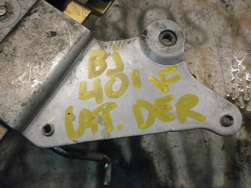 Recambio de maneta interior lateral derecha para kia carnival td ls travel referencia OEM IAM 0K55272380B  