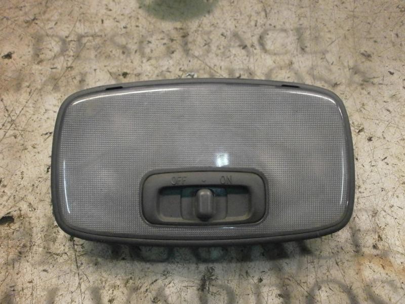 Recambio de piloto interior para kia carnival td ls travel referencia OEM IAM 0K55451310B71  