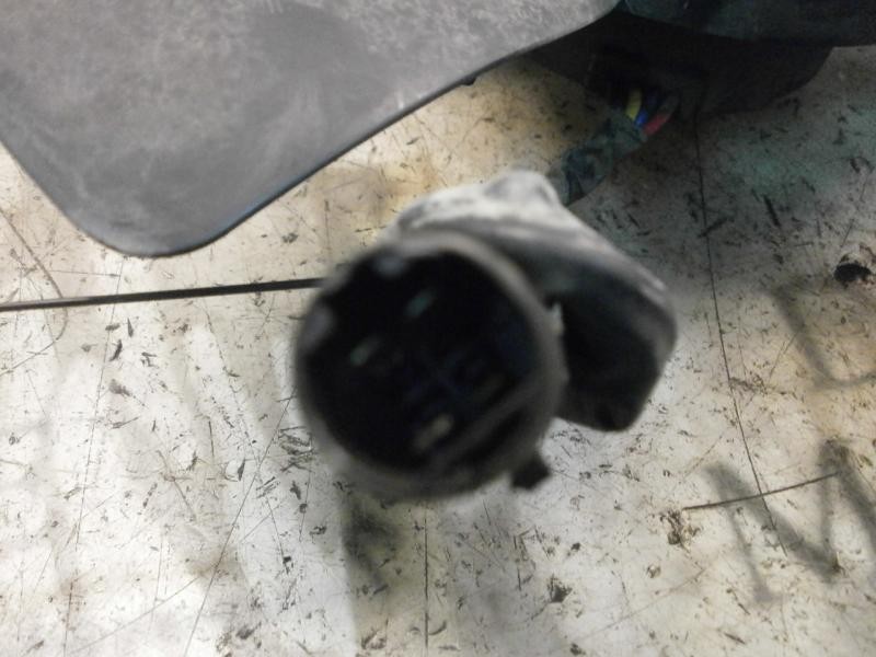 Recambio de electroventilador para kia carnival td ls travel referencia OEM IAM 0K55215025A  