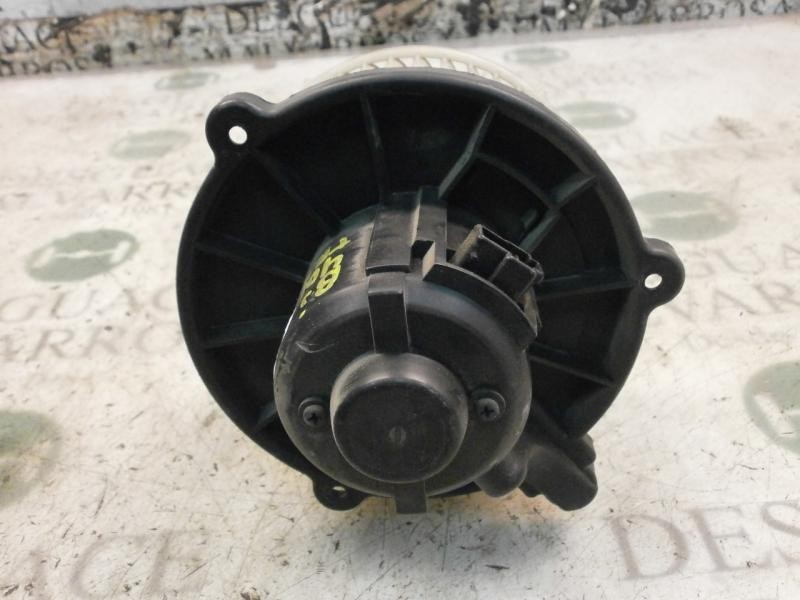 Recambio de motor calefaccion para kia carnival td ls travel referencia OEM IAM 0K55261R07  