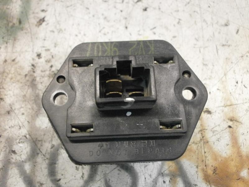 Recambio de resistencia calefaccion para kia carnival td ls travel referencia OEM IAM 0K55261R08  