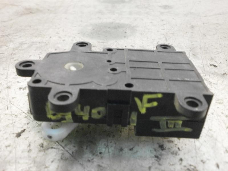 Recambio de motor apertura trampillas climatizador para kia carnival td ls travel referencia OEM IAM   