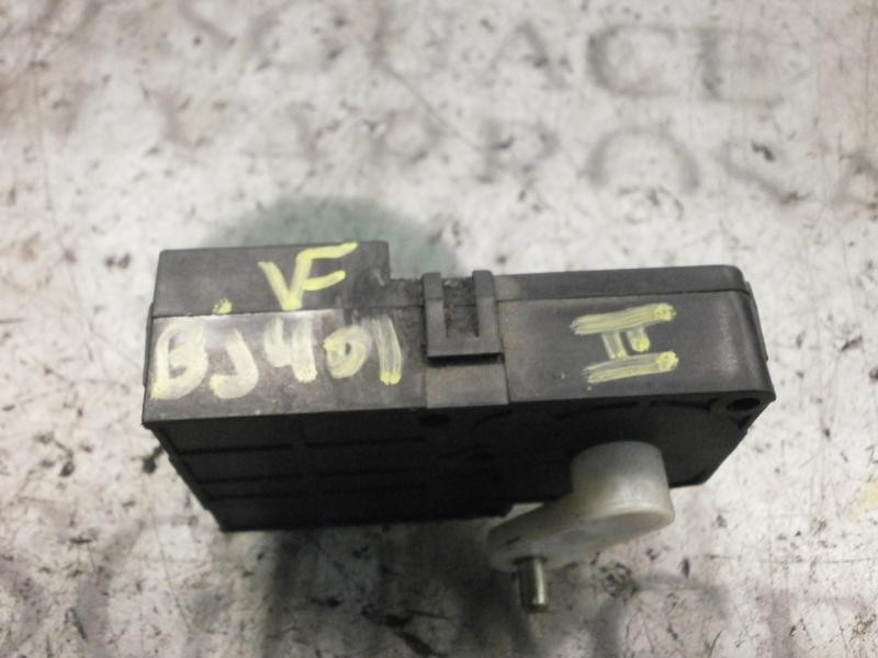 Recambio de motor apertura trampillas climatizador para kia carnival td ls travel referencia OEM IAM   