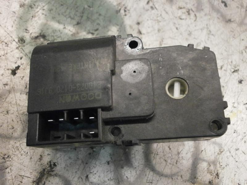 Recambio de motor apertura trampillas climatizador para kia carnival td ls travel referencia OEM IAM   