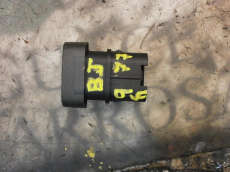 Recambio de warning para ford focus berlina (cap) 2.0 tdci cat referencia OEM IAM   