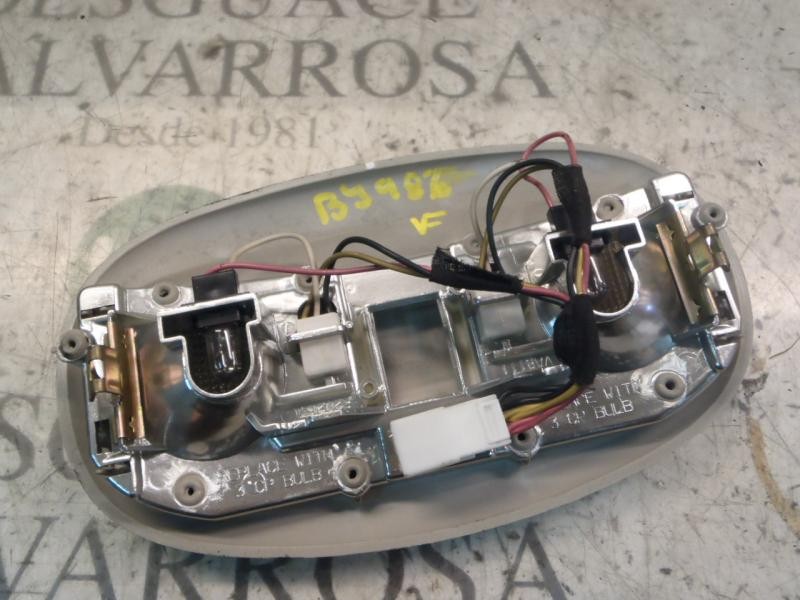 Recambio de piloto interior para chrysler jeep gr.cherokee (wj/wg) referencia OEM IAM   