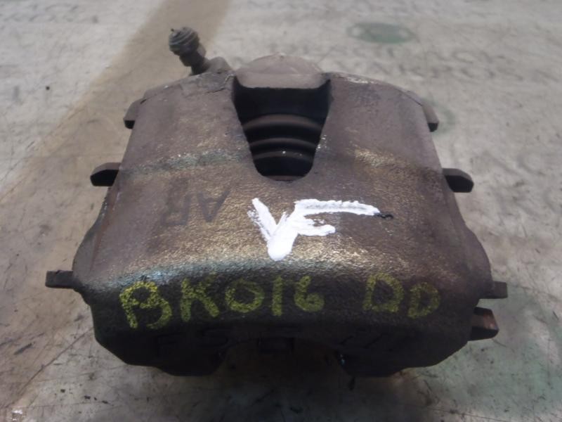 Recambio de pinza freno delantera derecha para volkswagen golf iv berlina (1j1) 1.6 16v referencia OEM IAM   