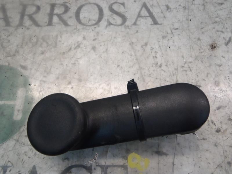 Recambio de maneta elevalunas trasera derecha para opel zafira b enjoy referencia OEM IAM   