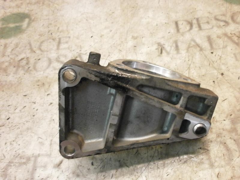 Recambio de soporte cambio para opel zafira b enjoy referencia OEM IAM   