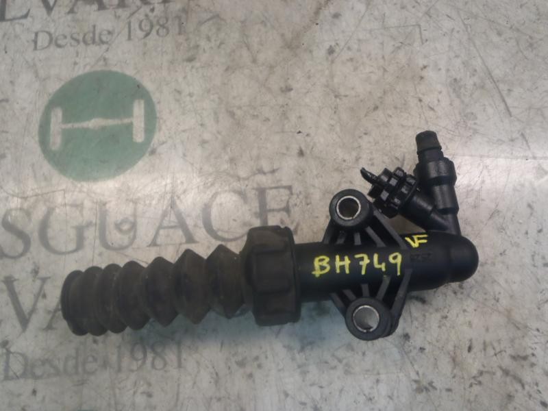 Recambio de bombin embrague para citroën c2 cool referencia OEM IAM   