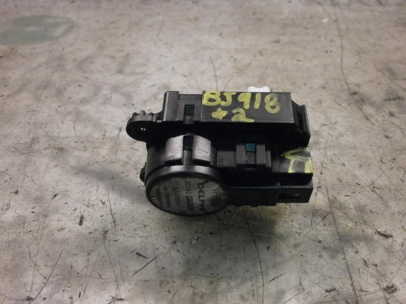 Recambio de motor apertura trampillas climatizador para opel astra gtc enjoy referencia OEM IAM   