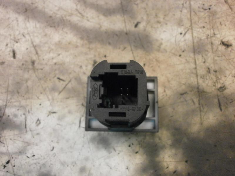 Recambio de modulo electronico para ford focus berlina (cap) 2.0 tdci cat referencia OEM IAM   