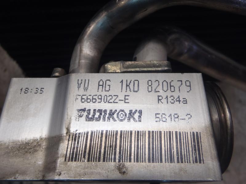 Recambio de evaporador aire acondicionado para volkswagen golf v berlina (1k1) highline referencia OEM IAM 1K1820103E  