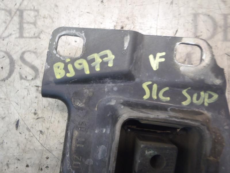 Recambio de soporte cambio para ford focus berlina (cap) 2.0 tdci cat referencia OEM IAM   