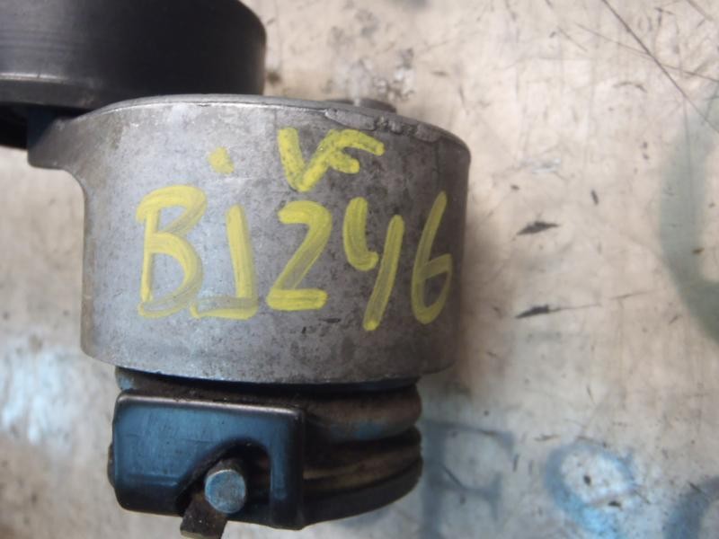 Recambio de tensor correa auxiliar para renault kangoo (f/kc0) referencia OEM IAM   